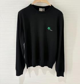 中性款四叶草针织薄毛衣he010