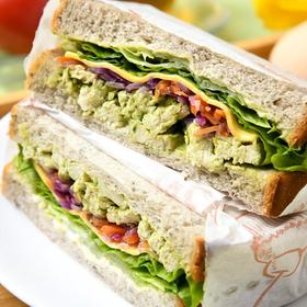 罗勒鸡肉奇亚籽三明治160g