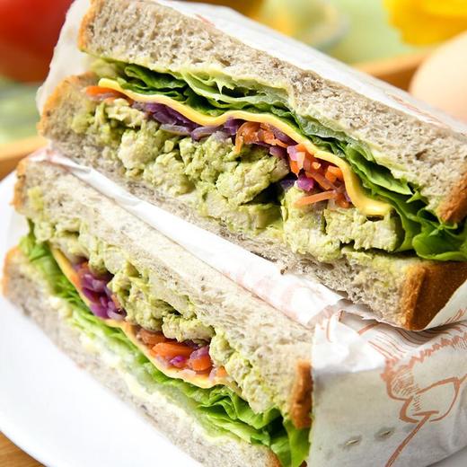 罗勒鸡肉奇亚籽三明治160g 商品图0