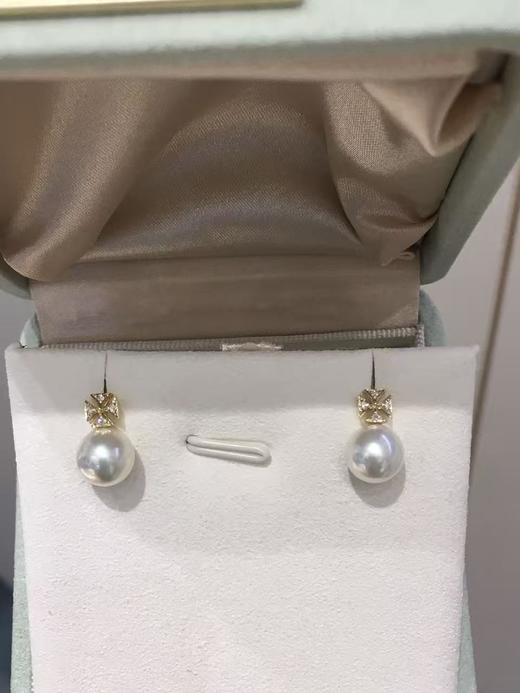 27
新品[哇] 🤍akoya💙
精致小女人通勤款 18k金镶钻石AKOYA耳针 8-8.5mm
 圆 极微瑕 珠光超亮 商品图1