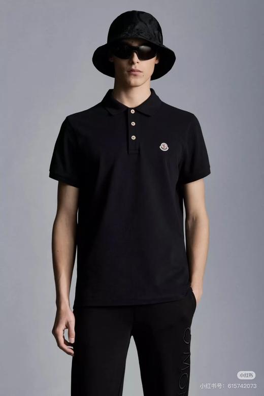 一店d 蒙口经典情侣𝐩𝐨𝐥𝐨衫 夏季必备的网眼棉面料 舒适透气又速干
情侣都要安排  休闲➕商务的polo衫 男士穿更帅！ 商品图1