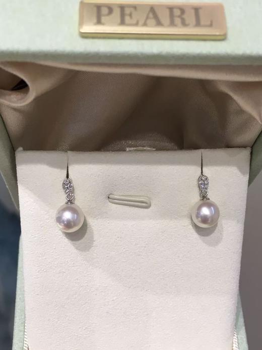 26
新品[哇] 🤍akoya💙
精致小女人通勤款 18k金镶钻石AKOYA耳针 7.5-8mm
 圆 极微瑕 珠光超亮 商品图0