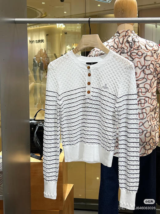 专柜在售！西太后超显白夏日针织衫 chun棉透qi好穿不挑人 商品图1