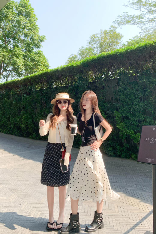 <曾小咸推荐>【4/15-4/17一件88折拍2件8折】不规则下摆荷叶边半身裙【预售7-15天发货】 商品图5