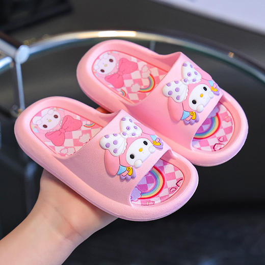 【防滑大底！踩屎感厚底】儿童拖鞋女童公主夏季可爱室内踩屎感卡通洗澡防滑宝宝亲子凉拖鞋。xb 商品图1