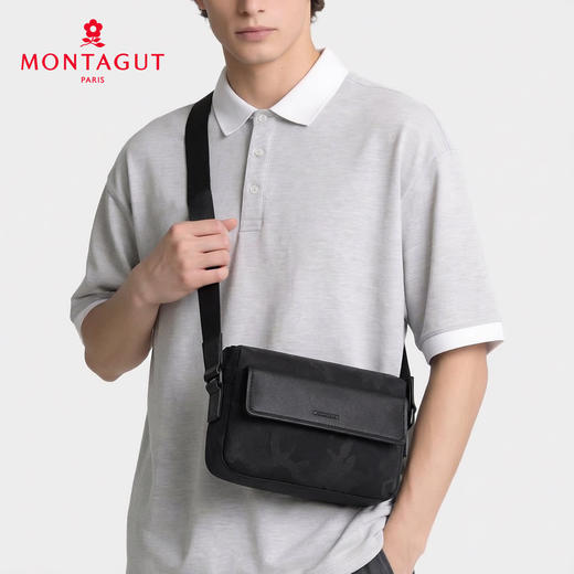 梦特娇中性时尚迷彩布拼皮单肩包防泼水斜挎包大容量书包百搭邮差包 商品图9