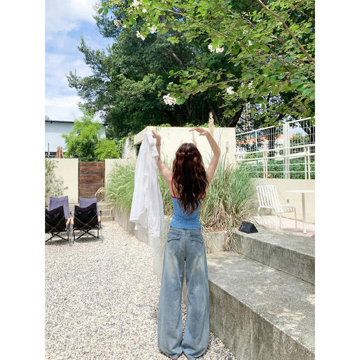 <曾小咸推荐>辣妹风蓝格子吊带背心【预售7-15天发货】 商品图3