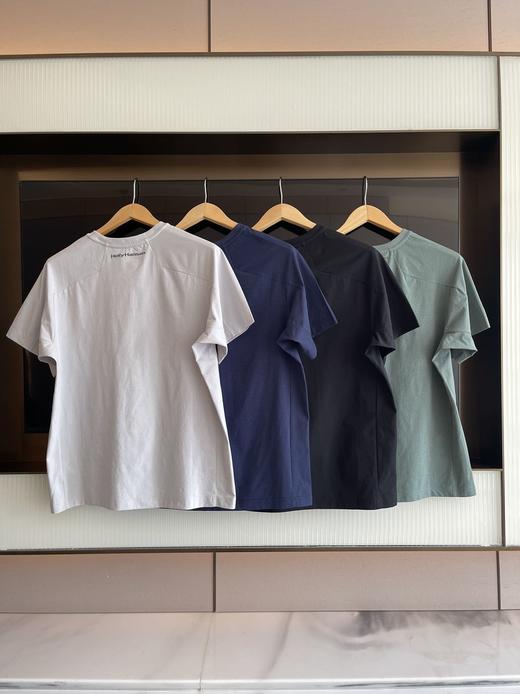 点此购买 海丽汉森夏季男女情侣款轻量速干拼接短袖T恤 mp 344976 商品图1