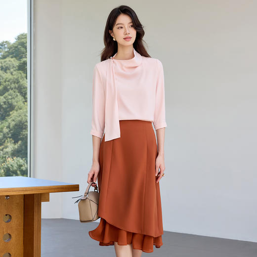 IWY/桃雾星澜粉色温柔风通勤飘带七分袖衬衫半裙套装女25B749+25S777 商品图4