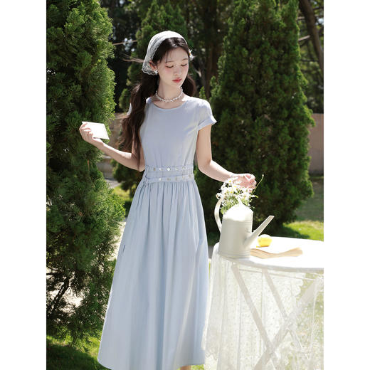 鹿向南【0417/20:00新品前1小时7折限量100件】圆领蓝色连衣裙女 商品图0