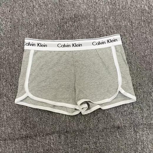 2026夏季新款 Calvin klein ck短裤女 运动健身瑜伽短裤 居家外穿裤 商品图3