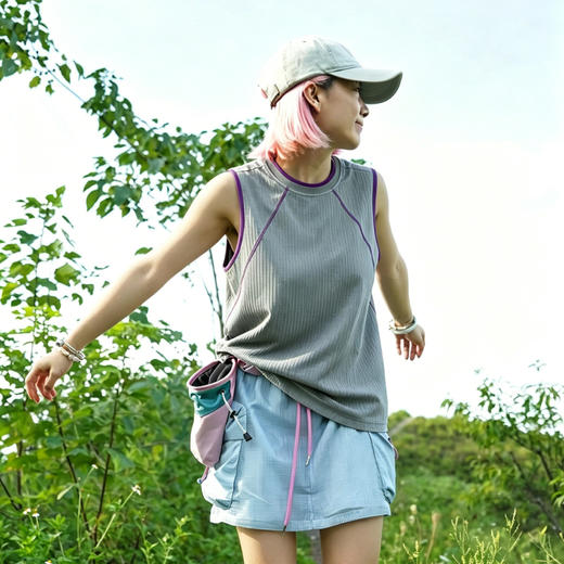 Schenvega 情侣山系坑条肌理透气宽松背心 A46-JS6118 商品图2