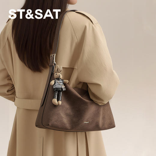 星期六复古美拉德大容量慵懒单肩包SSD521A0YY 商品图3