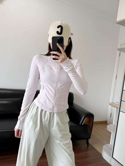 露露 Define 女士罗纹短款外套 商品图2