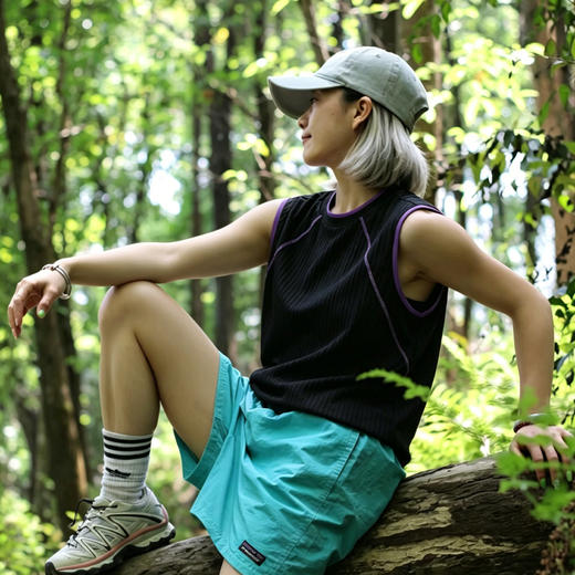 Schenvega 情侣山系坑条肌理透气宽松背心 A46-JS6118 商品图3