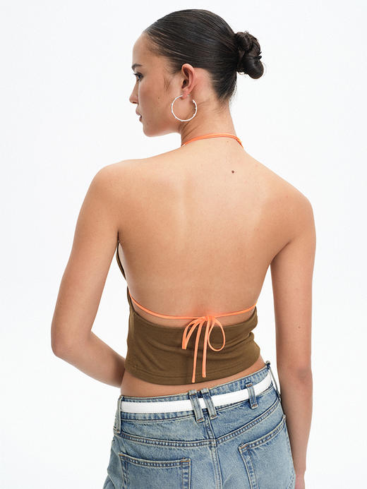 TR她热 冰镇尖椒 棕绿色垂坠荡领撞色弹力针织性感露背大V领挂脖吊带 商品图4