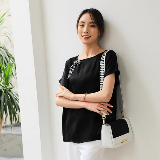 凯喜雅 蝴蝶缎套衫 100%桑蚕丝 商品图0