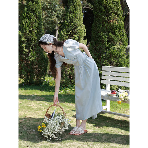 鹿向南【0417/20:00新品前1小时7折限量100件】法式蓝色连衣裙 商品图2