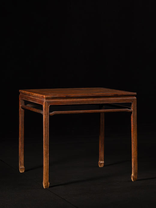 明代 黄花梨罗锅枨马蹄腿八仙桌 商品图0