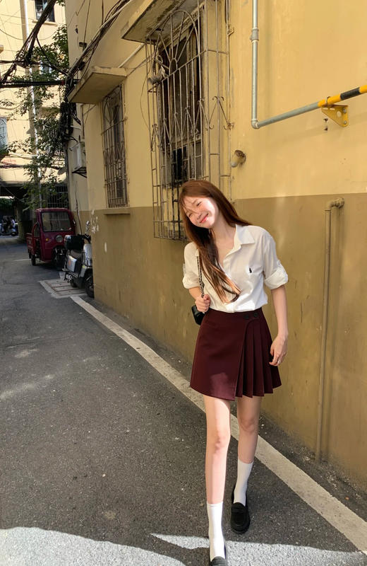 天猫同步【减龄百褶裙】拉夏贝尔/La Chapelle气质高腰A字短裙~设计感显瘦遮胯百褶裙 商品图4