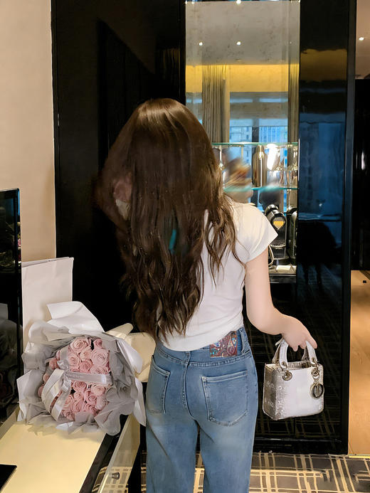 张心子【夏日焦点】烫钻蝴蝶T恤短袖独特上衣 U2604005 商品图11