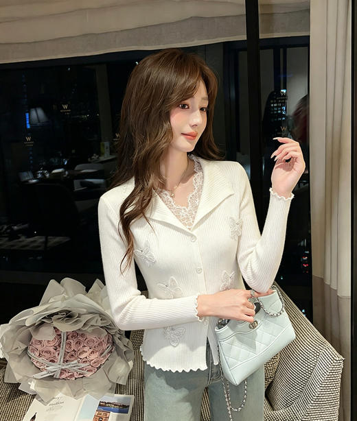 张心子【春日色调】独特漂亮蕾丝拼接花边针织衫木耳边开衫 U2604010 商品图3