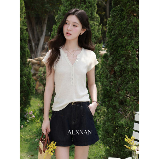 鹿向南「天野随性」深蓝色牛仔短裤女夏季直筒高腰小个子A字裤子 商品图3