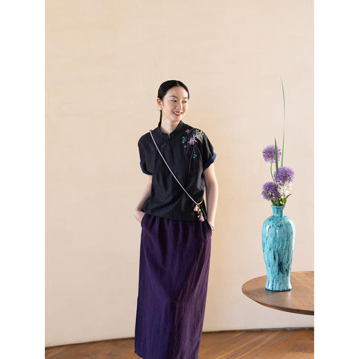 牧衣游原创 22姆米重磅龟纹手工刺绣香云纱小衫黑色复古中式 花汀 商品图3