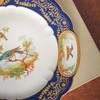 独角鹿西洋古董1903年代法国御窑塞弗尔签名出品深蓝釉手绘描金纹装饰珐琅彩绘爱丽舍宫飞鸟瓷盘 商品缩略图3