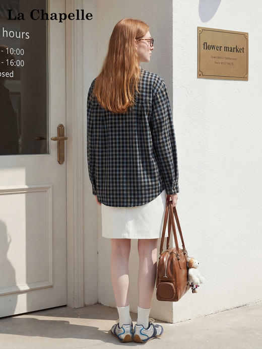 天猫同步【复古格子衬衫】拉夏贝尔/La Chapelle翻领口袋排扣长袖衬衫宽松防晒百搭叠穿上衣女 商品图4
