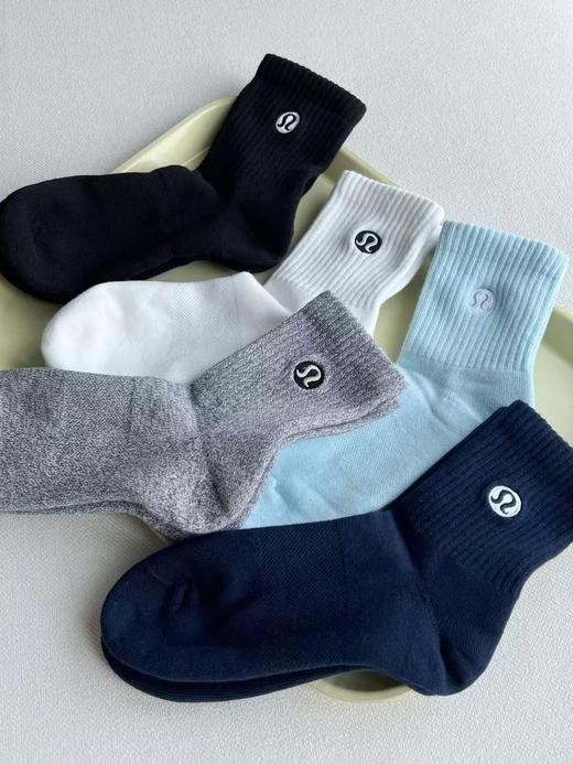 【4.14新】nu袜子，三色一组，yuan单好物不退换~ 商品图1