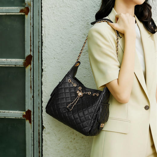 星期六时尚菱纹大容量百搭链条单肩包SSD521A0LG 商品图7