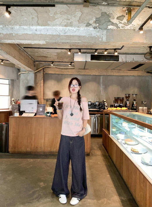 <曾小咸推荐>4.15现货秒杀 ！微信超特价！韩系印花斜肩短袖t恤 日常129.99 立减70 秒杀59.99！！ 商品图5