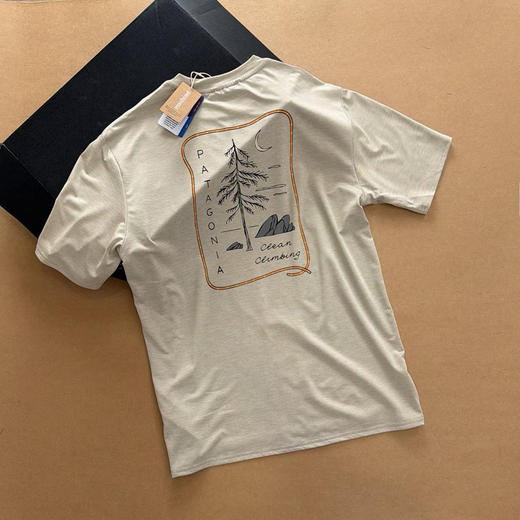 原单正品巴塔 C1速干短袖是Pata的经典常青款，也是户外爱好者、城市轻户外玩家的“人手一件”口碑单品。 商品图2