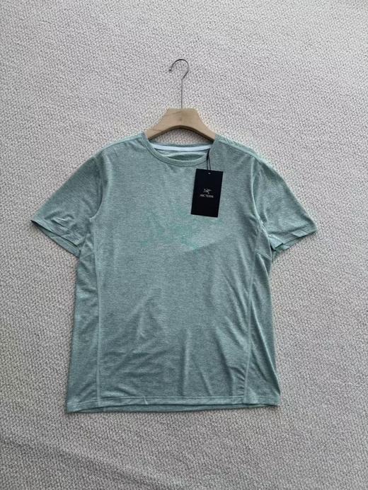 点此购买 始祖鸟夏季男士清爽娄空CORMAC CREW阳离子速干短袖T恤 ggd 345083 商品图1