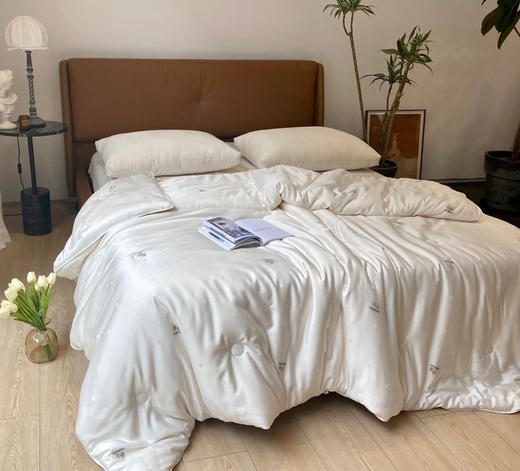 𝐔𝐒𝐃𝐀认证高奢款，钻进去就舍不得出来系列【轻奢豆式美学剪花51抗菌大豆两被】 商品图4