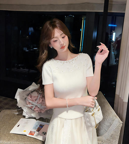 张心子【精致调性】法式重工钉珠针织衫修身显瘦独特立体花上衣 U2604014 商品图10