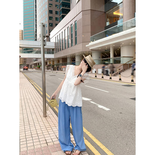 <曾小咸推荐>【4/15-4/17一件88折拍2件8折】蕾丝V领背心休闲裤两件套【预售7-15天发货】 商品图3