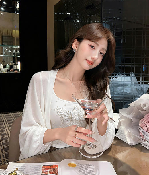 张心子【轻薄随行】纯欲风长袖轻薄开衫防晒披肩仙气 U2603040 商品图5