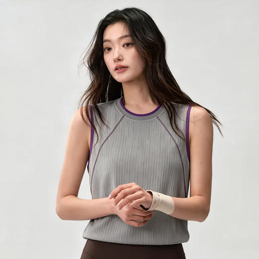 Schenvega 情侣山系坑条肌理透气宽松背心 A46-JS6118 商品图4
