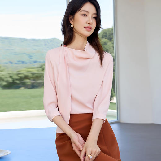 IWY/桃雾星澜粉色温柔风通勤飘带七分袖衬衫半裙套装女25B749+25S777 商品图2