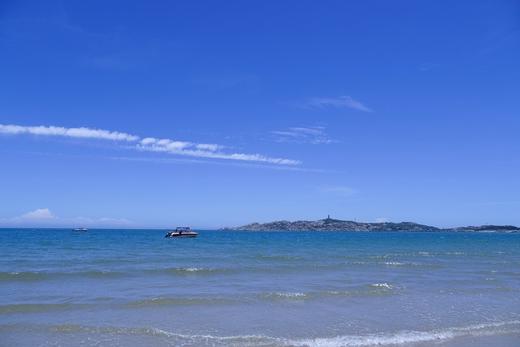 【五一】<福建福州+泉州+平潭岛4天动车团>‌猴研岛、‌坛南湾无人机航拍、蓝眼泪体验馆、开元寺、‌西街、浔埔渔村（含簪花）、1晚海边酒店+1晚五钻酒店+1晚五钻温泉酒店 商品图1