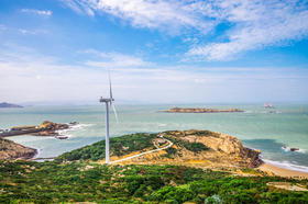 【五一】<福建福州+泉州+平潭岛4天动车团>‌猴研岛、‌坛南湾无人机航拍、蓝眼泪体验馆、开元寺、‌西街、浔埔渔村（含簪花）、1晚海边酒店+1晚五钻酒店+1晚五钻温泉酒店