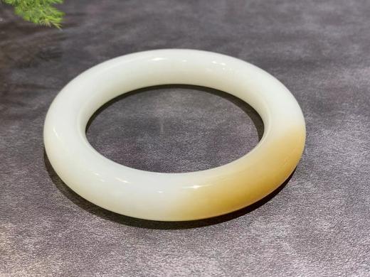 【御珠宫坊·传承系列】糖羊脂白玉手镯 商品图1
