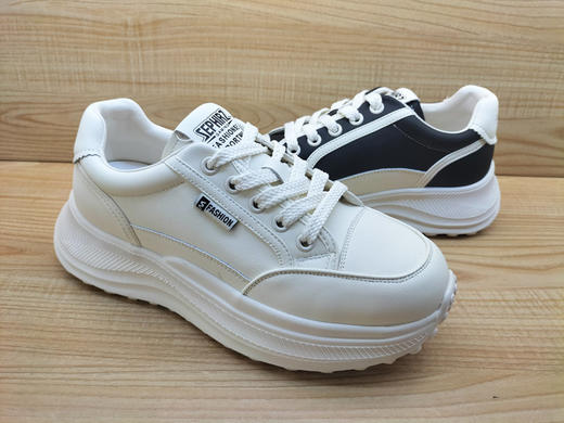 豪行女鞋24317360真皮舒适软底防滑运动休闲单鞋 商品图3