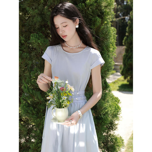 鹿向南【0417/20:00新品前1小时7折限量100件】圆领蓝色连衣裙女 商品图3