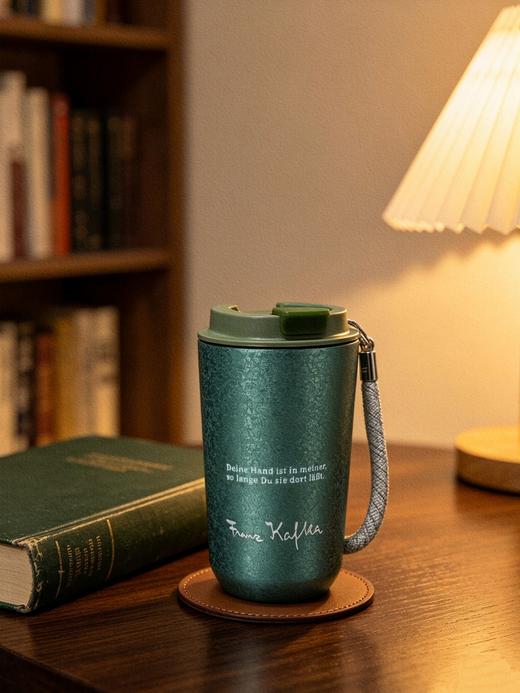 【预售早鸟价】卡夫卡 · 我要握紧你的手  覆钛定制咖啡杯【5月中旬发货】 商品图12