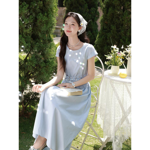 鹿向南【0417/20:00新品前1小时7折限量100件】圆领蓝色连衣裙女 商品图4