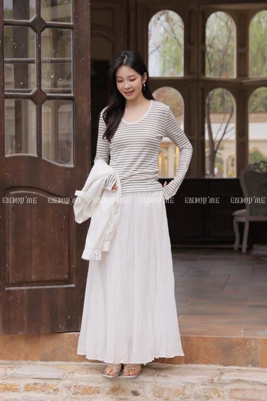 【门店同款】ENJOY夏季轻盈U领长袖T恤 170498260 商品图4