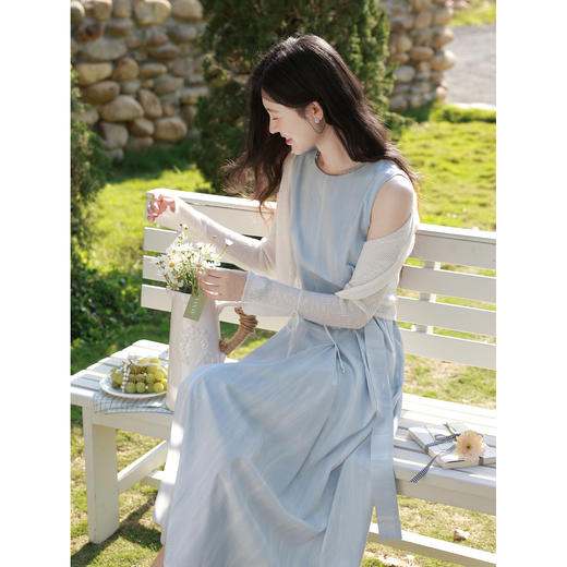 鹿向南【0417/20:00新品前1小时7折限量100件】气质款蓝色连衣裙 商品图4